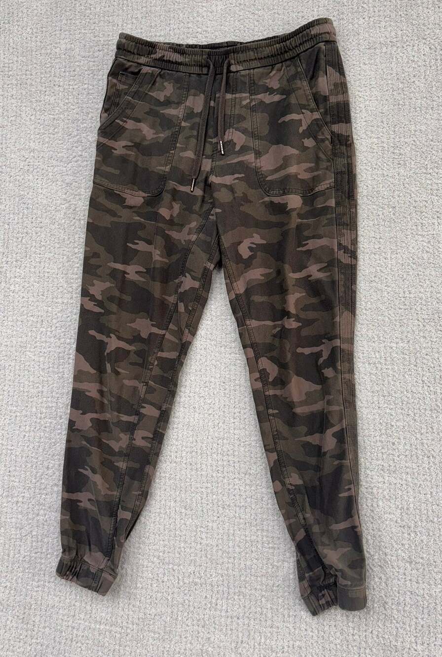 Athleta Athletic Green Camouflage Print Pants Size M #82181